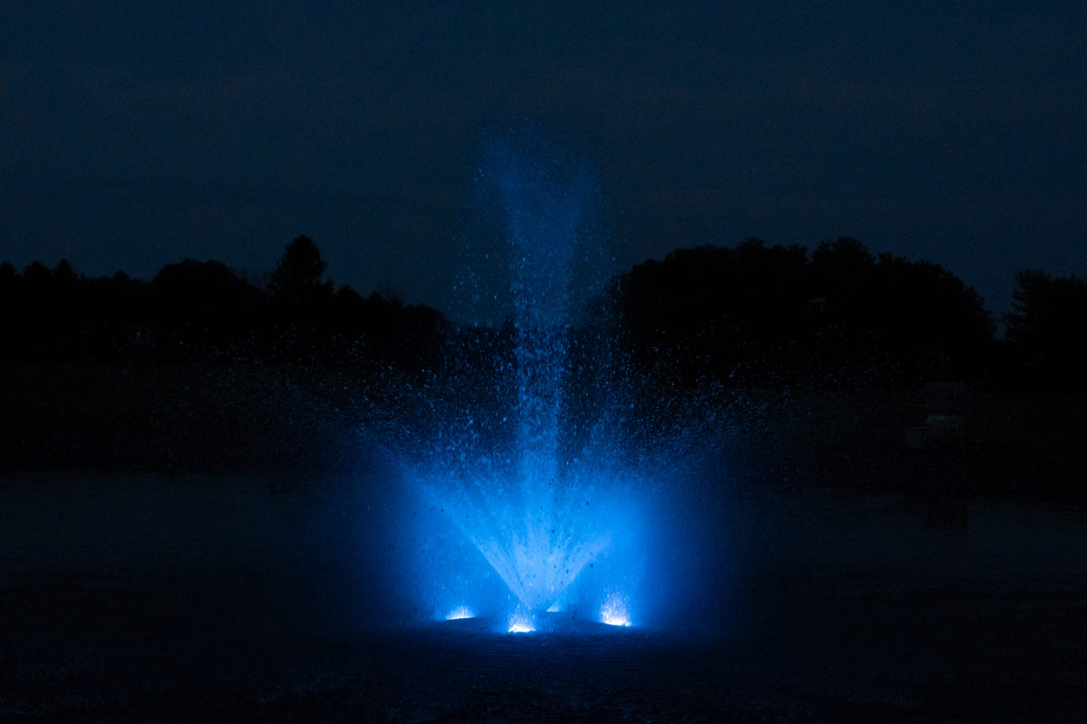AquaMaster Masters Series 1HP Fountain – Crown and Wide Geyser – No Lights – Fountain Depot