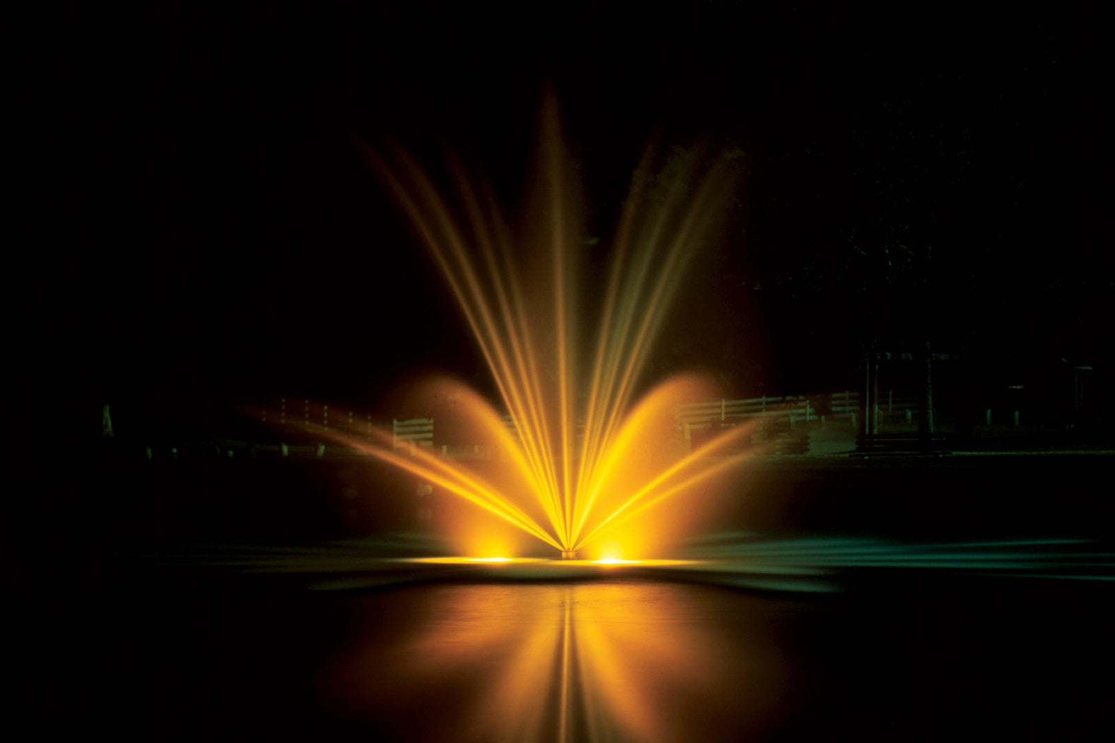Aqua Control Select Series Fountain Bundle (Single Phase) – Spoke & Trellis (Nozzle A) – No Lights – Fountain Depot