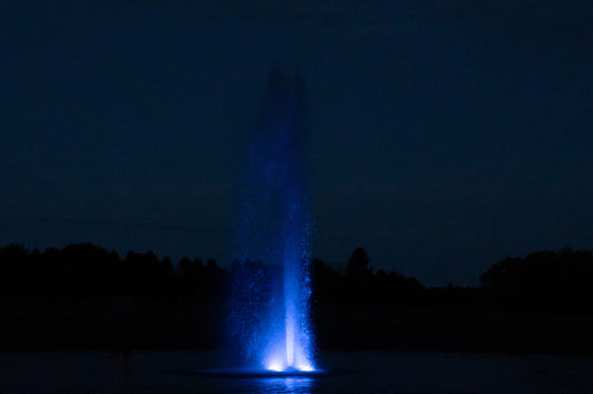 AquaMaster Masters Series 1HP Fountain – Wide Geyser – No Lights – Fountain Depot